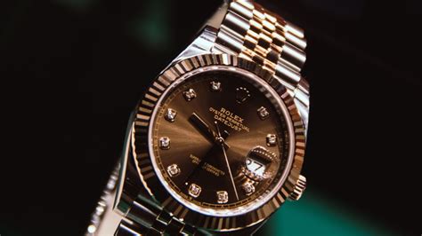 aiuto come si apre cinturino rolex rotto|Come pulire i cinturini degli orologi .